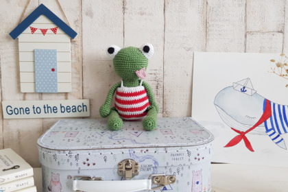 free crochet frog pattern