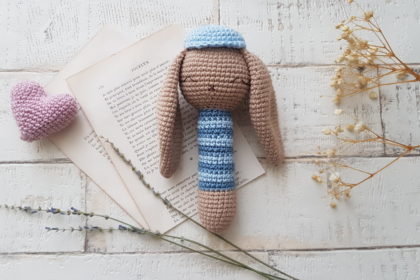 free crochet bunny rattle pattern