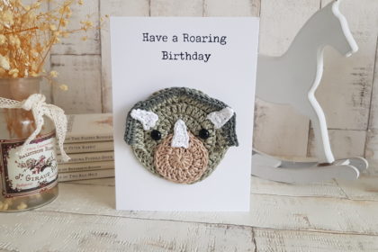 crochet dino card