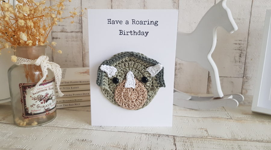 crochet dino card