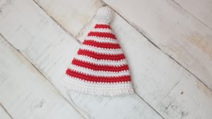 crochet hat for mouse