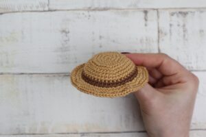 crochet hat for toy chicks